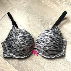 VS push up Bra black marble SZ 34D like new